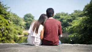 लिव-इन रिलेशनशिप को कानूनी मान्यता मिलने के बाद देहरादून में दो जोड़ों ने किया पंजीकरण…