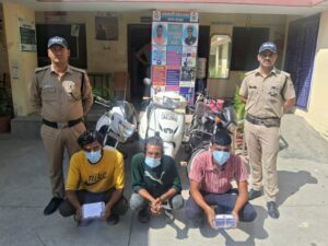 देहरादून पुलिस का स्ट्रीट क्राइम पर बड़ा एक्शन, स्नैचिंग और चोरी की घटनाओं का खुलासा — तीन शातिर अपराधी गिरफ्तार |