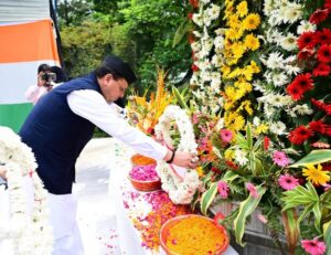 शौर्य दिवस: शहीद परिवारों को मिलेगा तीन गुना मुआवज़ा, जानिए मुख्यमंत्री ने और क्या ऐलान किया