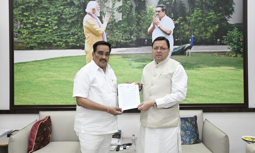 CM Dhami and Union Minister CR Patil