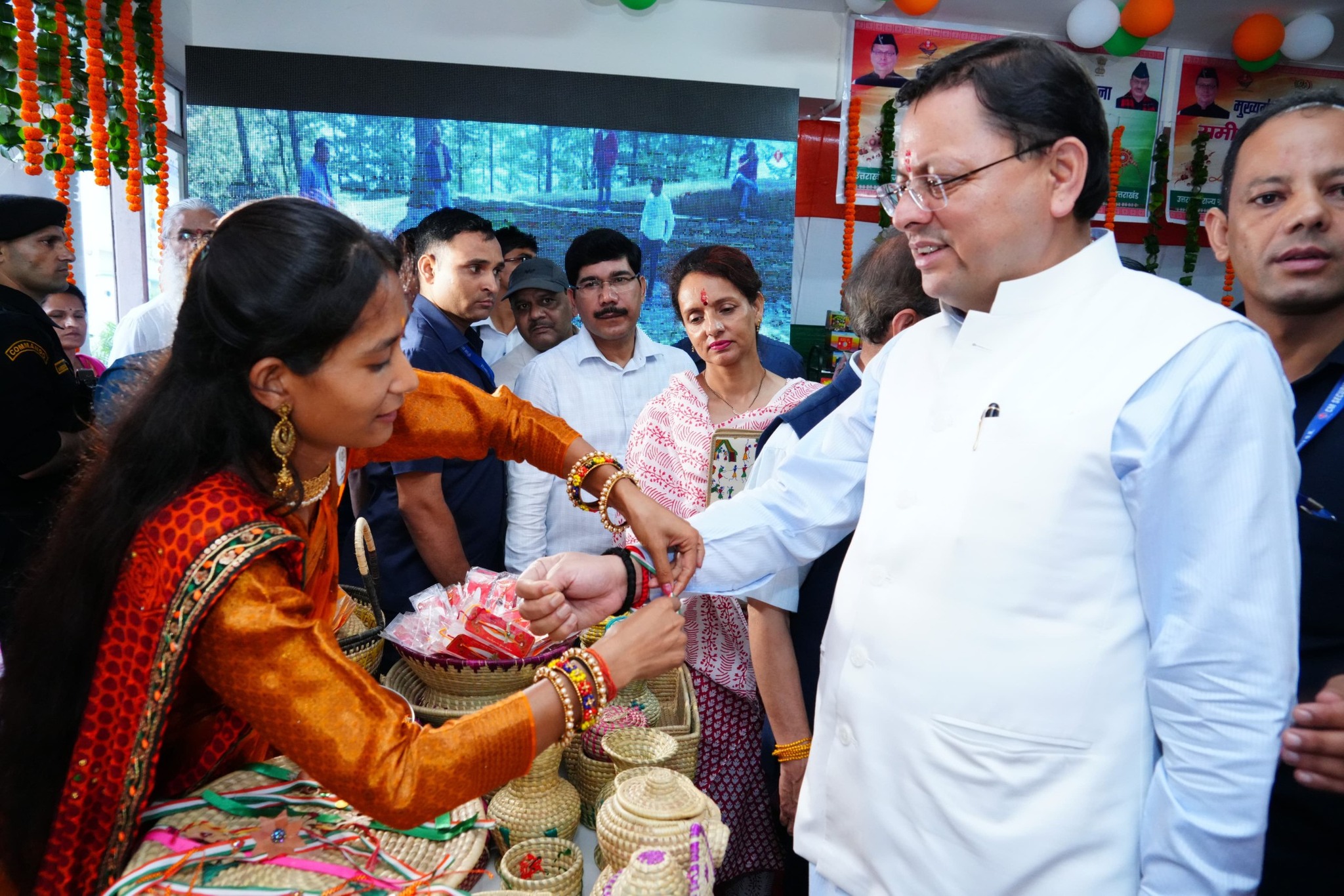cm dhami