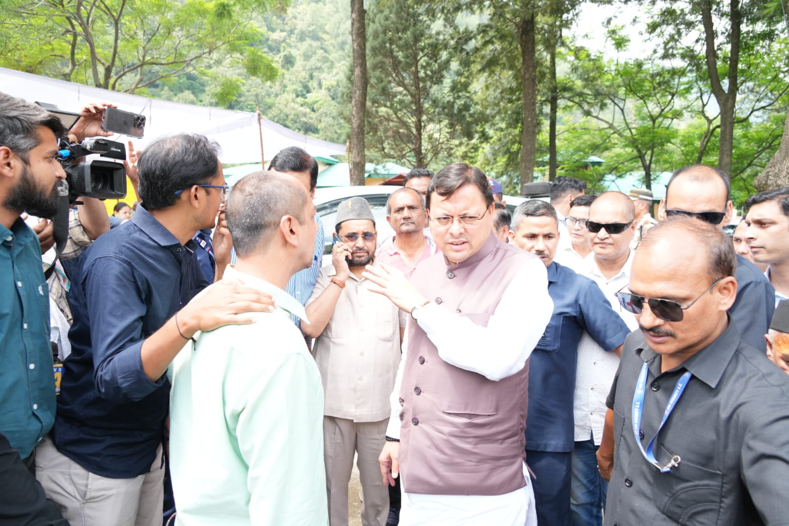 cm dhami