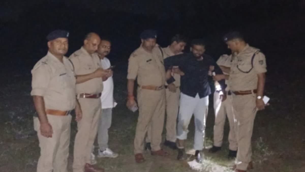 पुलिस मुठभेड़ मे बदमाश घायल