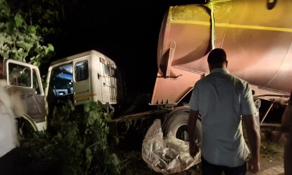 भीषण सड़क हादसा