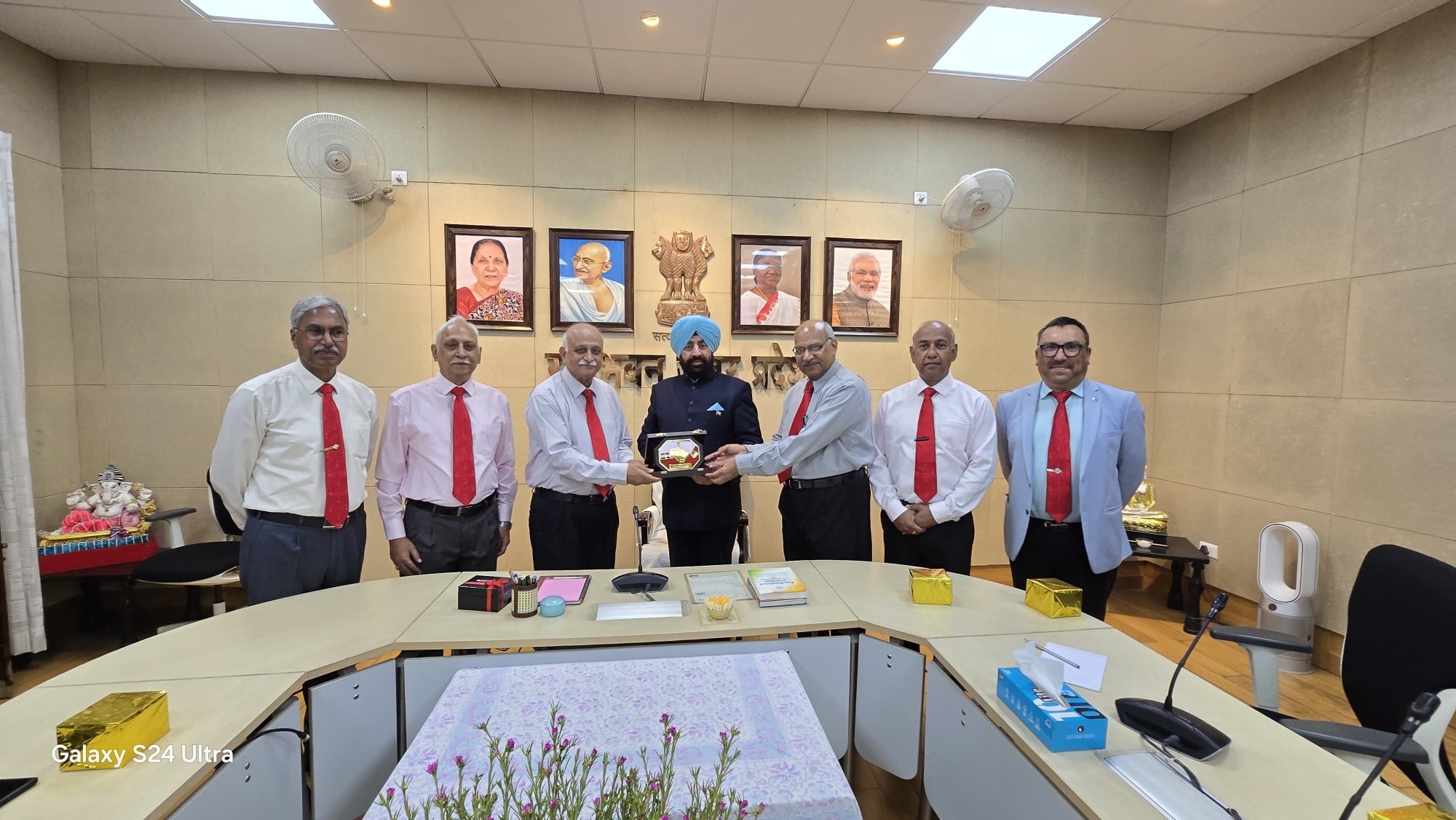 राज्यपाल गुरमीत सिंह