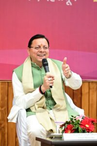मुख्यमंत्री ने “सोशल मीडिया मंथन” कार्यक्रम को किया संबोधित,कहा ब्रांड उत्तराखंड को मजबूत करें सोशल मीडिया कंटेंट क्रिएटर