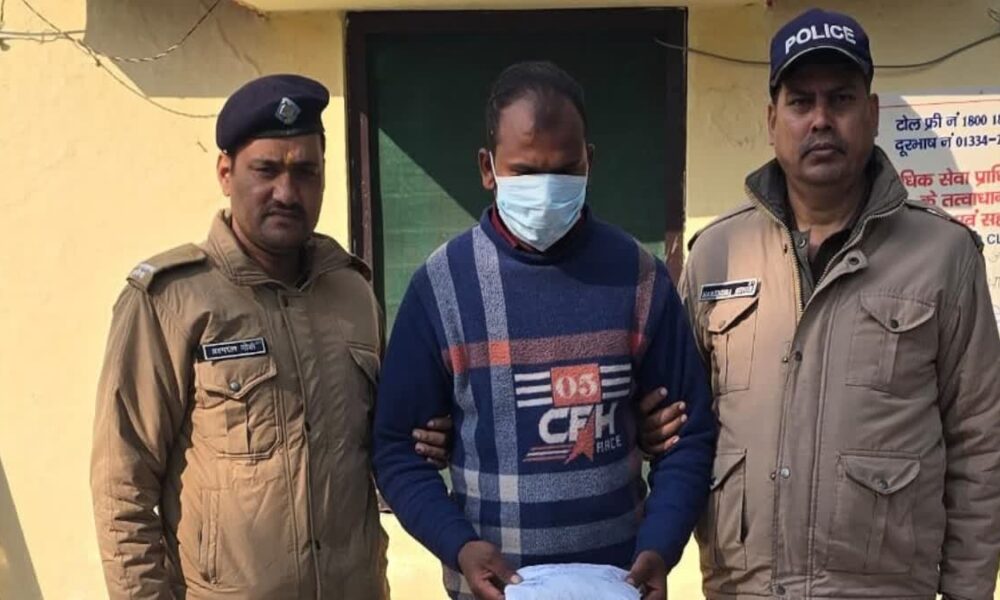 अपना ही खून निकला हत्यारा