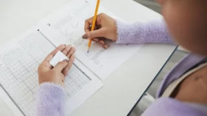 Dehradun में रेलवे की परीक्षा में भी नकल, सॉल्वर हुआ गिरफ्तार