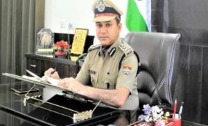 होमगार्ड वर्दी घोटाला मामले में बड़ी कार्रवाई, सीएम धामी के आदेश के बाद DIG निलंबित