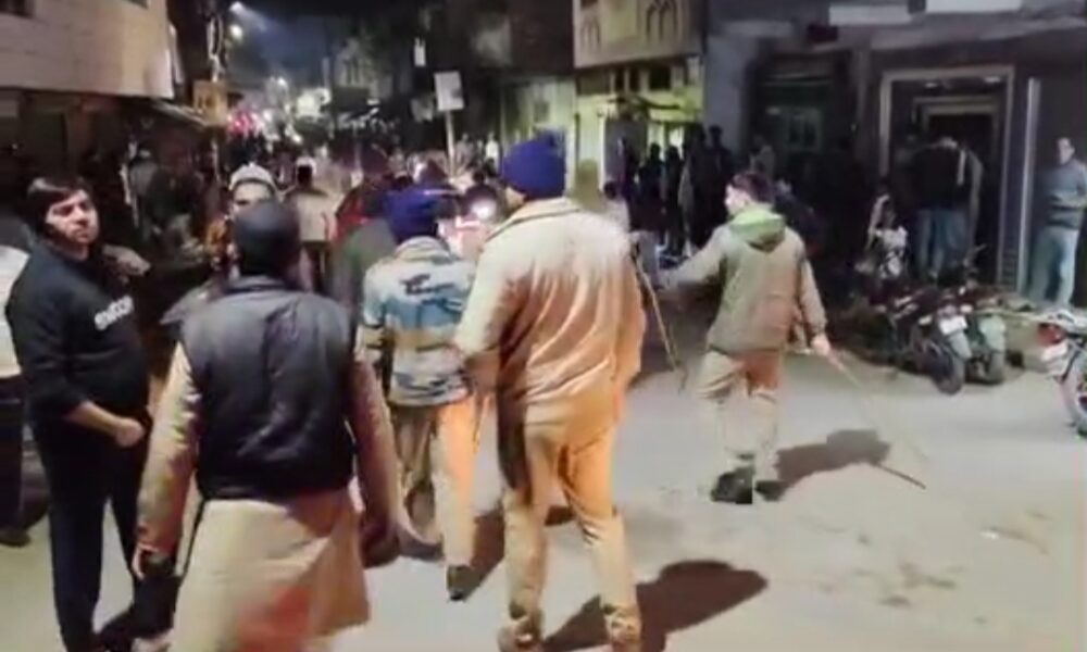 roorkee parents dispute after children fight