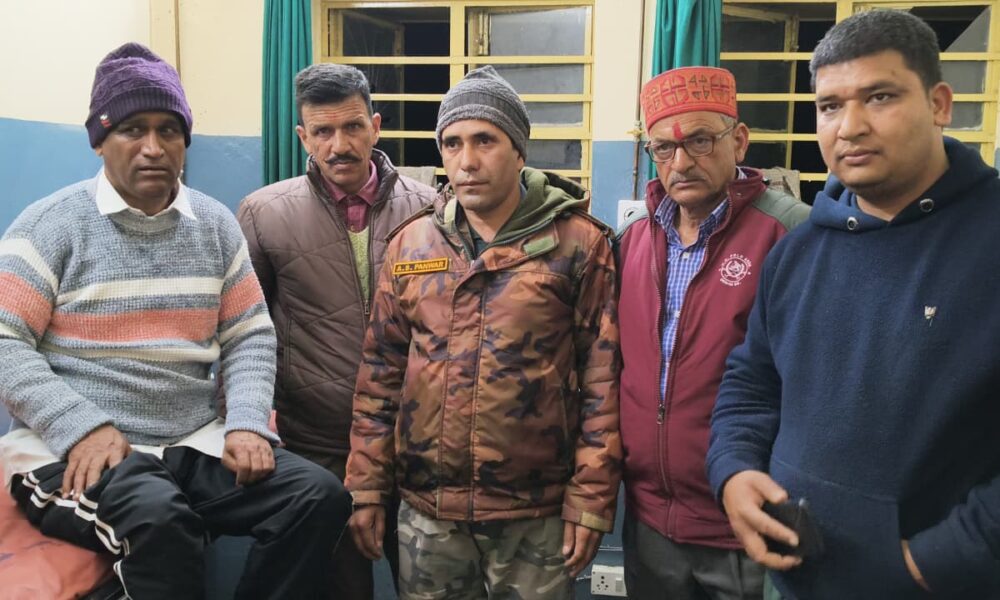 uttarkashi chinyalisaur leopard attack