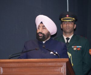 Dehradun: अंतर्राष्ट्रीय महिला दिवस कार्यक्रम, राज्यपाल ने महिलाओं को किया सम्मानित