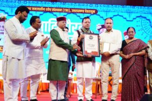 जनजातीय महोत्सव 2026 में पहुंचे सीएम धामी, जनजातीय समाज को राष्ट्र निर्माण का बताया सशक्त आधार