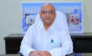 kedarnath yatra stops by garhwal commissioner
