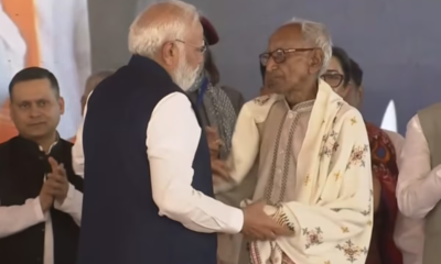 Makhanlal Sarkar with pm modi