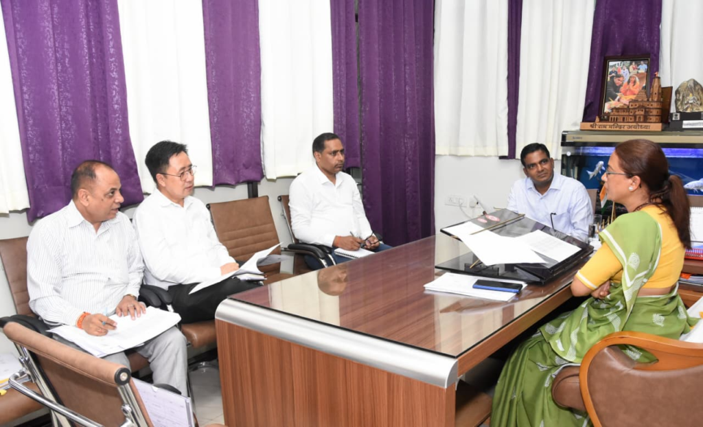 Dehradun News : कैबिनेट मंत्री रेखा आर्या ने दिए निर्देश