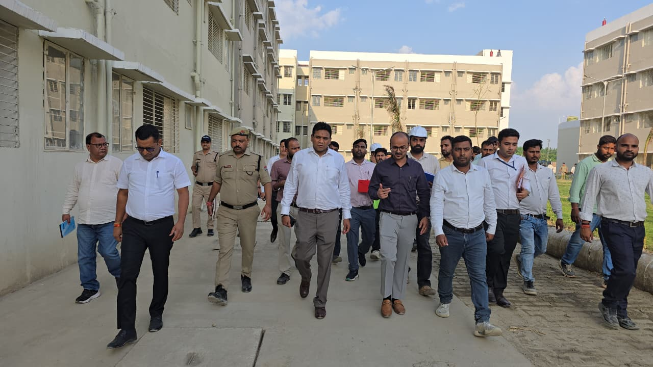 EWS आवासीय परियोजना