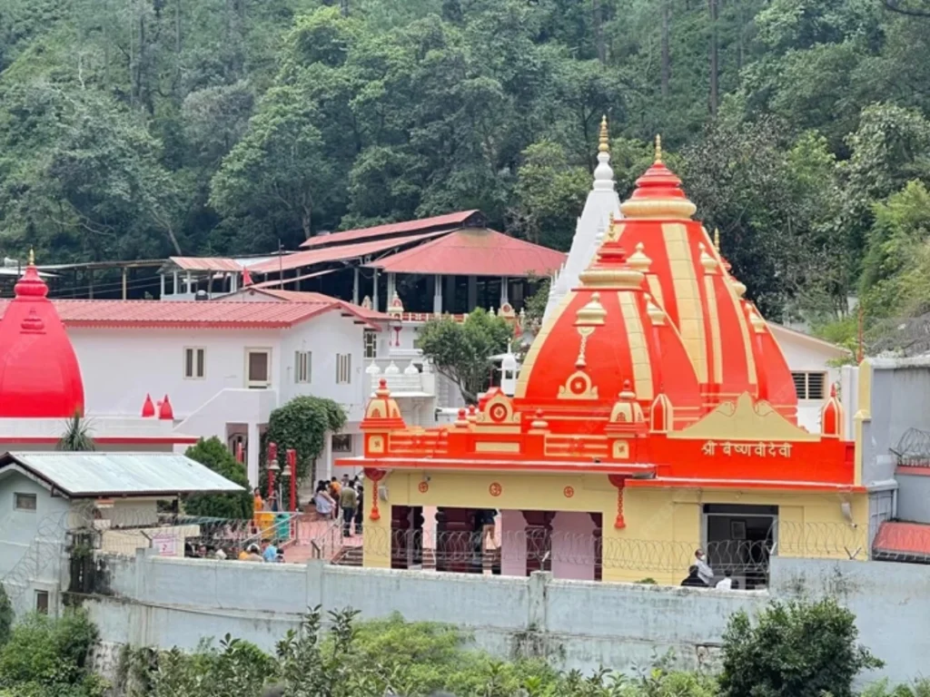 kainchi dham mela