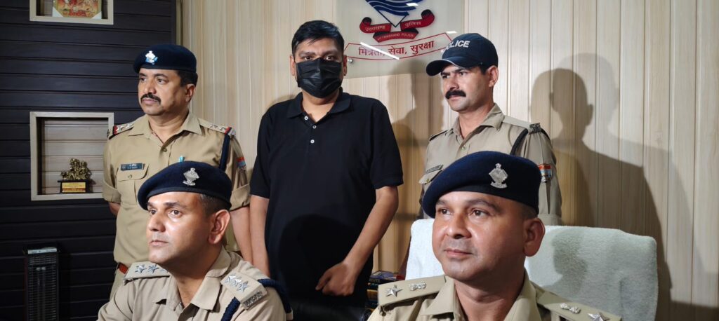 EX Ias Son Yashvardhan Arrested in dehradun